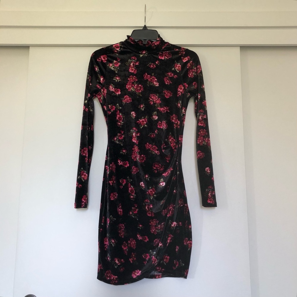 Velvet Long-Sleeve Dress with Pink Floral Print